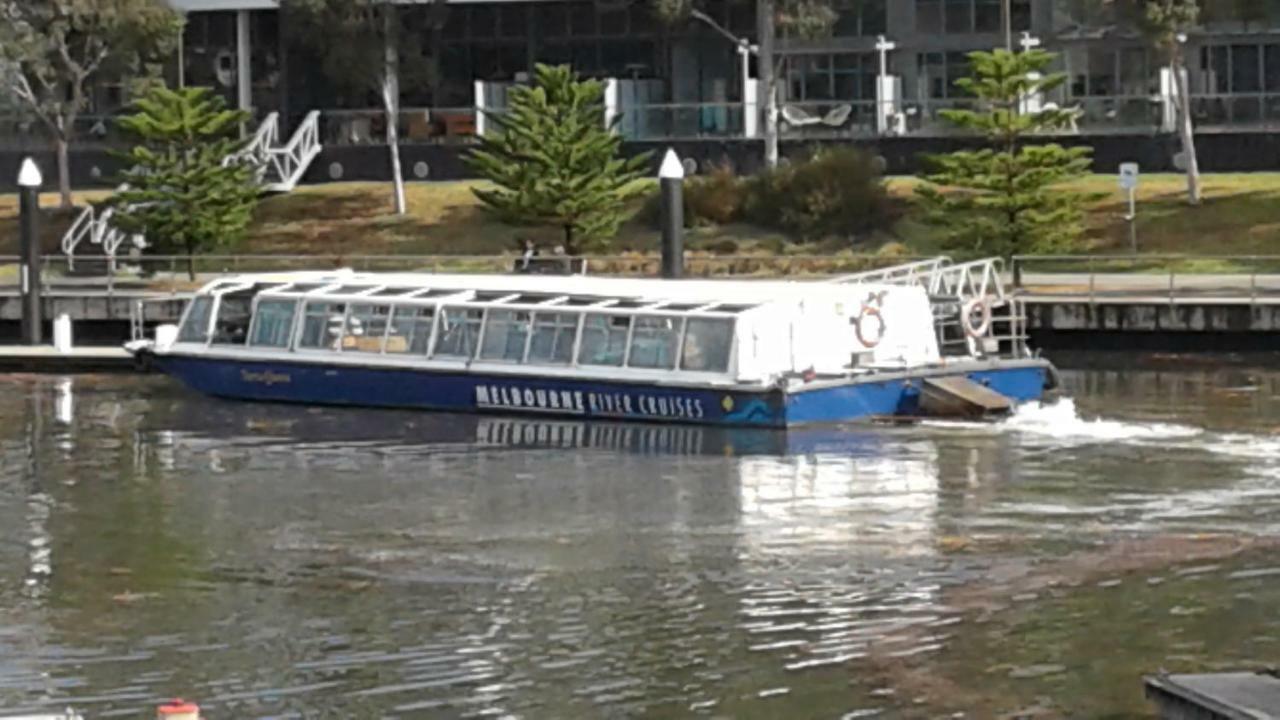 Marina View Apartment On The Maribyrnong River, Melbourne Exterior foto